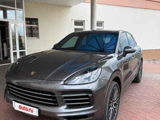 2019 Porsche Cayenne III, серый, 5500000 рублей, вид 2