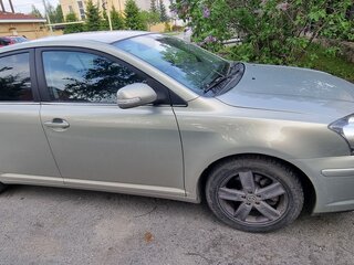 2006 Toyota Avensis II Рестайлинг, зелёный, 880000 рублей, вид 4