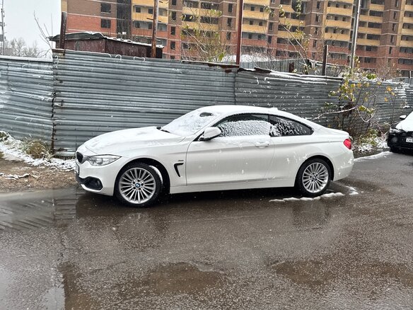 2016 BMW 4 серии 420i xDrive F32/F33/F36, белый, 2500000 рублей - вид 4