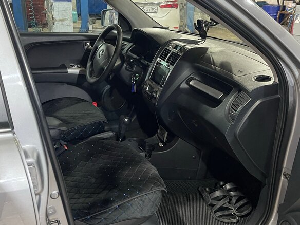 2006 Kia Sportage II, серый, 850000 рублей - вид 14