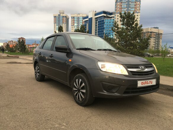 2016 Lada (ВАЗ) Granta I, серый, 400000 рублей - вид 4