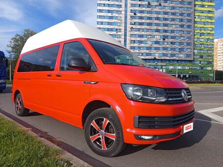 2016 Volkswagen Transporter, красный, 2450000 рублей, вид 1