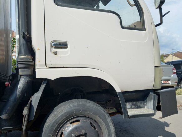 2007 Dongfeng EQ6380, бежевый, 1500000 рублей - вид 5
