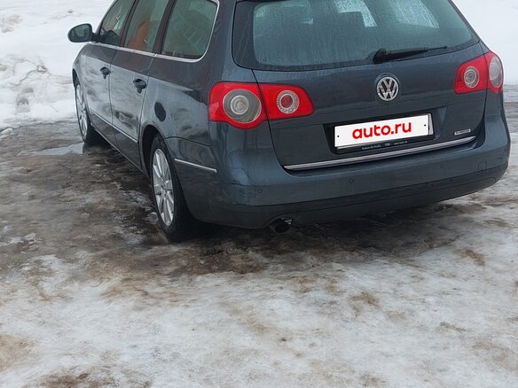 2010 Volkswagen Passat B6, серый, 700000 рублей - вид 4