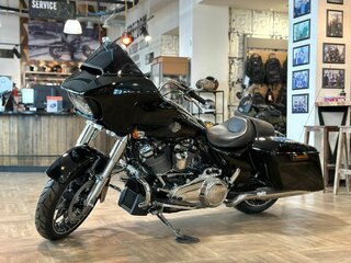 2022 Harley-Davidson Road Glide Special, чёрный, 3490000 рублей, вид 3