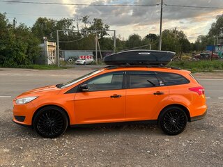 2016 Ford Focus III Рестайлинг, оранжевый, 600000 рублей, вид 3
