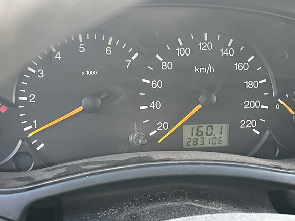 2004 Ford Focus I Рестайлинг, пурпурный, 150000 рублей - вид 7