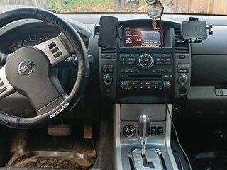 2012 Nissan Navara (Frontier) III (D40) Рестайлинг, чёрный, 1650000 рублей, вид 3