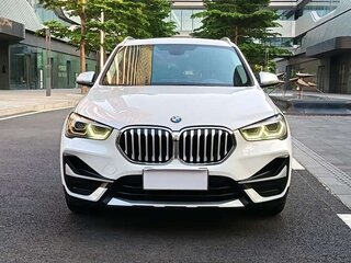 2022 BMW X1 Long 20Li sDrive II (F48) Рестайлинг, белый, 1950000 рублей, вид 2