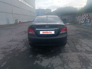 2012 Hyundai Solaris I, чёрный, 450000 рублей, вид 4