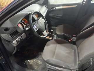 2009 Opel Astra H Рестайлинг, серый, 350000 рублей, вид 5