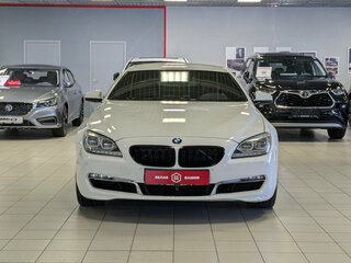 2012 BMW 6 серии Gran Coupe 640i III (F06/F13/F12), белый, 2275500 рублей, вид 3