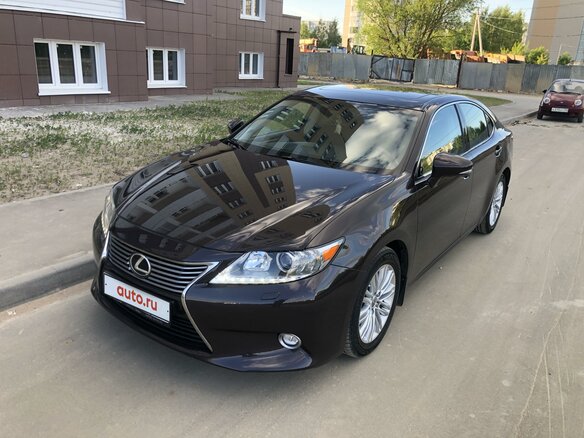 2013 Lexus ES 250 VI, коричневый - вид 1