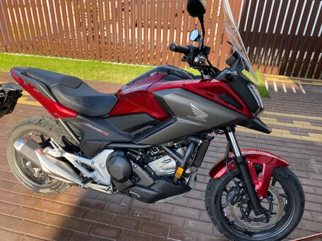 2020 Honda NC 750X, красный, 1150000 рублей, вид 3