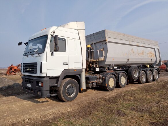2011 МАЗ 6430, белый, 1400000 рублей - вид 2