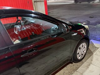 2016 Kia Rio III Рестайлинг, чёрный, 650000 рублей, вид 4
