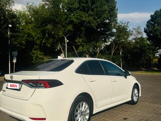 2019 Toyota Corolla XII (E210), белый, 1750000 рублей, вид 4
