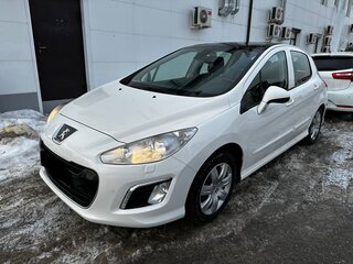 2011 Peugeot 308 I Рестайлинг, белый, 800000 рублей, вид 1