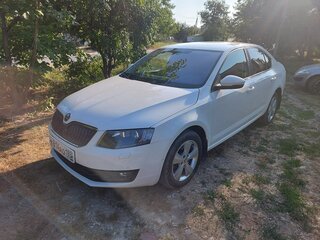 2013 Skoda Octavia III (A7), белый, 1400000 рублей, вид 2