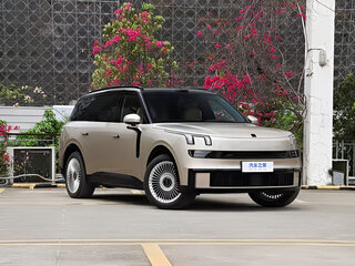 2026 Lynk & Co 900, серый, 6690000 рублей, вид 3