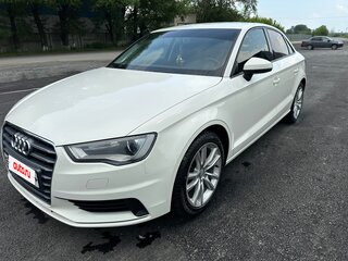 2015 Audi A3 III (8V), белый, 1500000 рублей, вид 1