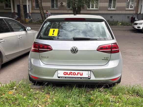 2014 Volkswagen Golf VII, серебристый, 1000000 рублей - вид 2