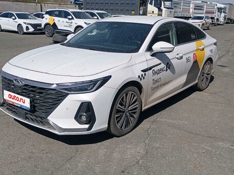 Chery Arrizo 8