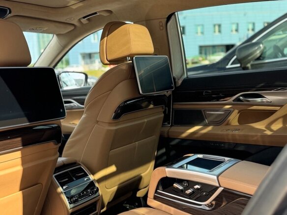 2019 BMW 7 серии 730d xDrive VI (G11/G12), серый, 4508565 рублей - вид 7
