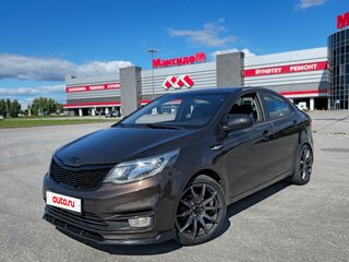 2015 Kia Rio III Рестайлинг, коричневый, 1030000 рублей, вид 2