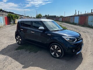 2018 Kia Soul II Рестайлинг, зелёный, 1750000 рублей, вид 1