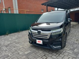 2021 Honda Stepwgn Spada V Рестайлинг, чёрный, 2550000 рублей, вид 1