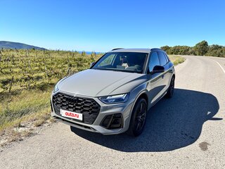 2021 Audi Q5 45 TFSI II (FY) Рестайлинг, серый, 4200000 рублей, вид 3