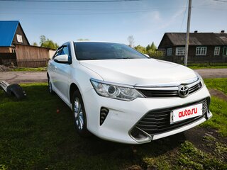 2016 Toyota Camry VII (XV50) Рестайлинг, белый, 1950000 рублей, вид 5