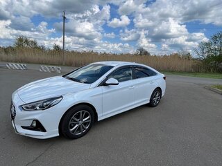 2019 Hyundai Sonata VII (LF) Рестайлинг, белый, 1970000 рублей, вид 2