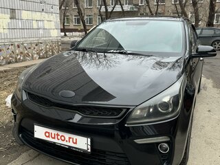 2018 Kia Rio IV, чёрный, 1740000 рублей, вид 1