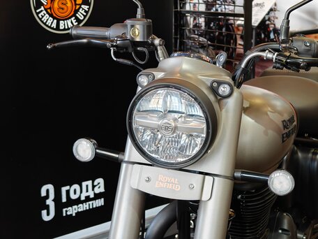 2026 Royal Enfield Classic 350, серый, 520000 рублей, вид 5