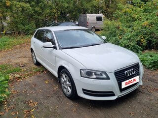 2011 Audi A3 II (8P) Рестайлинг 2, белый, 540000 рублей, вид 3
