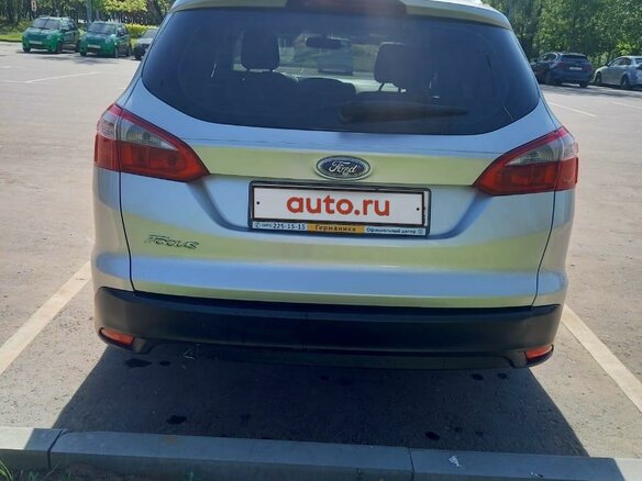 2013 Ford Focus III, серебристый, 850000 рублей - вид 3
