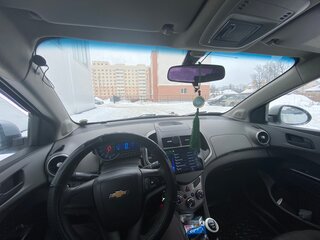 2012 Chevrolet Aveo II, серебристый, 685000 рублей, вид 4