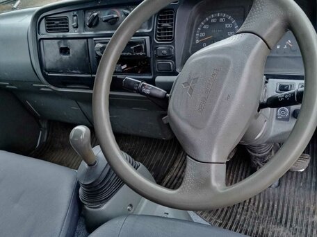 2001 Fuso (Mitsubishi) Canter, белый, 1100000 рублей, вид 4