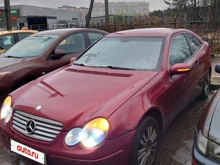 2002 Mercedes-Benz C-Класс 200 II (W203), красный, 370000 рублей, вид 1