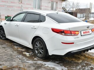 2019 Kia Optima IV Рестайлинг, белый, 1650000 рублей, вид 5