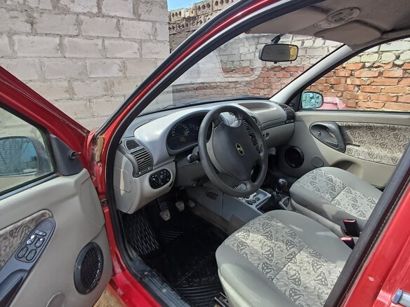 2005 Lada (ВАЗ) Kalina I, серебристый, 150000 рублей - вид 5