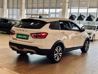 2021 Lada (ВАЗ) Vesta SW Cross I, белый, 1550000 рублей, вид 4
