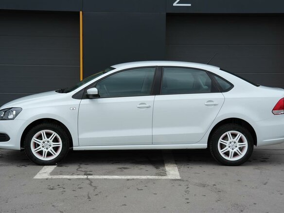 2014 Volkswagen Polo V, белый - вид 4
