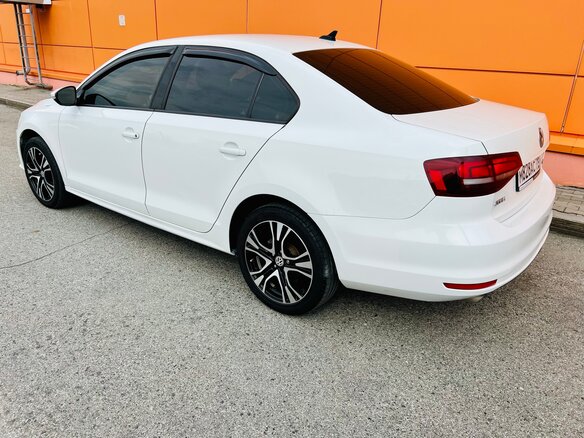 2018 Volkswagen Jetta VI Рестайлинг, белый - вид 12
