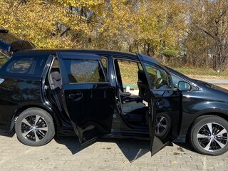 2012 Toyota Wish II Рестайлинг, чёрный, 1820000 рублей, вид 5