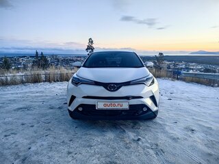 2018 Toyota C-HR I, белый, 2400000 рублей, вид 2