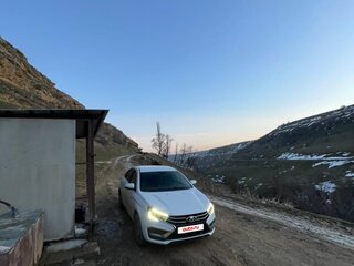 2023 Lada (ВАЗ) Vesta I Рестайлинг (NG), белый, 1100000 рублей, вид 4