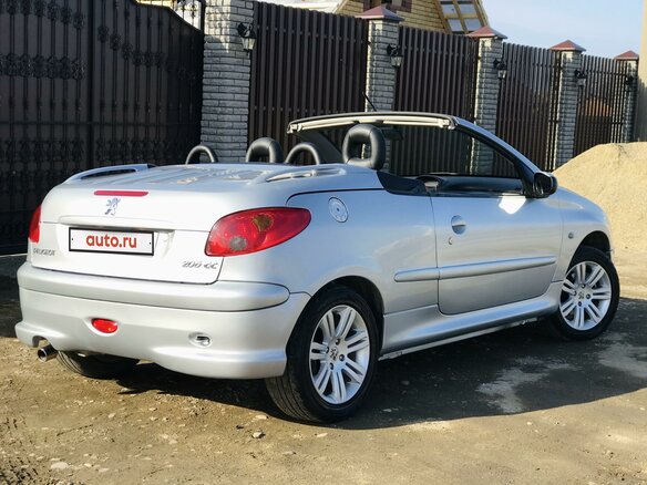 2003 Peugeot 206, серебристый